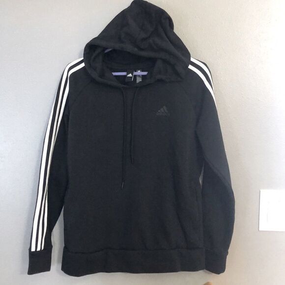 adidas Tops - 𝅺EUC Adidas sweatshirt